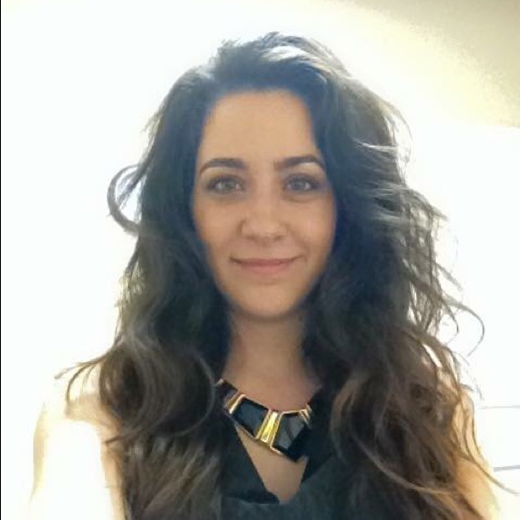 Meet your Posher, Tarin - Picture 1 of 1